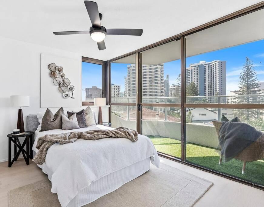 Luxe 2 Bedroom Oceanview Retreat On Fern Apartment