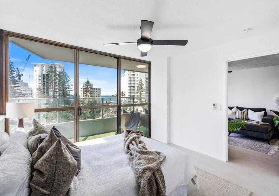Luxe 2 Bedroom Oceanview Retreat On Fern Gold Coast